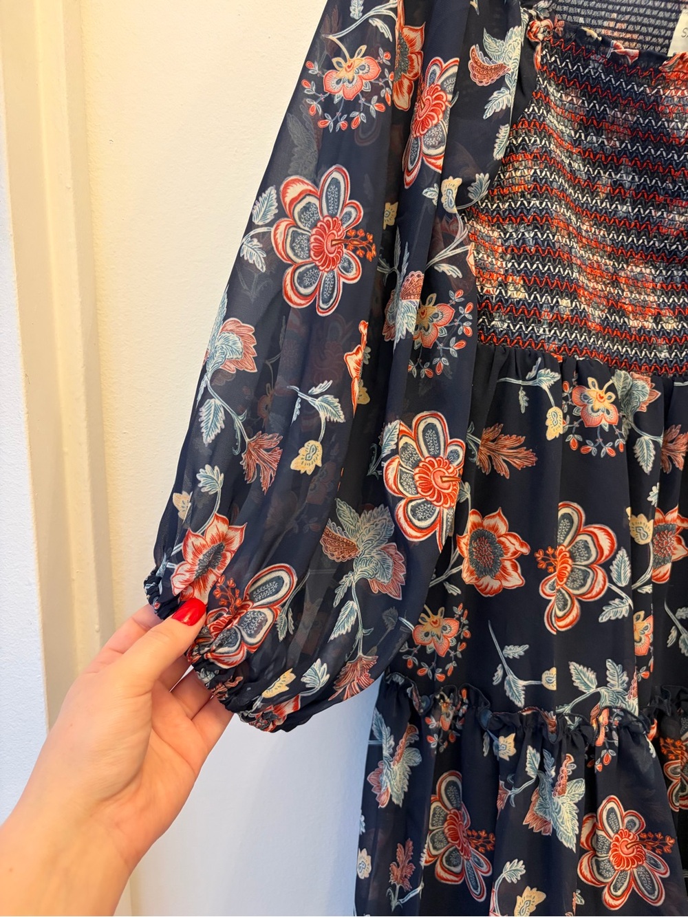 Sachin + Babi NWT Navy Floral Smocked Mini Dress Size Large L Lightweight Flowy - Picture 7 of 10